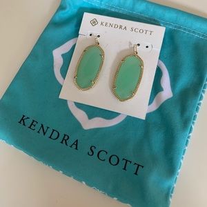 Kendra Scott Signature Elle Drop Earrings